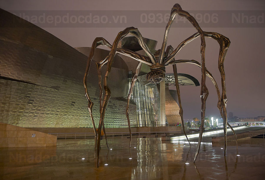 Bảo tàng Guggenheim Bilbao