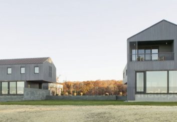 Thiết kế nhà nghỉ với tường đá màu xanh