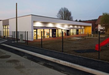 Thiết kế trường tiểu học – Nơi chia sẻ thời gian ở Podgorje